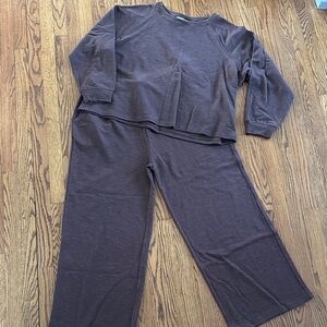 NWOT Zenana Outfitters Chocolate Set for Women